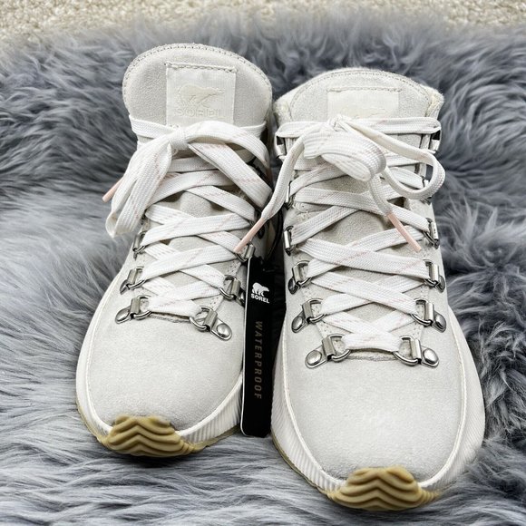 NWOB WOMEN'S SOREL Out-N-About III CONQUEST Boots US SZ 5 EUR 42 CHALK SEASALT - Picture 2 of 8